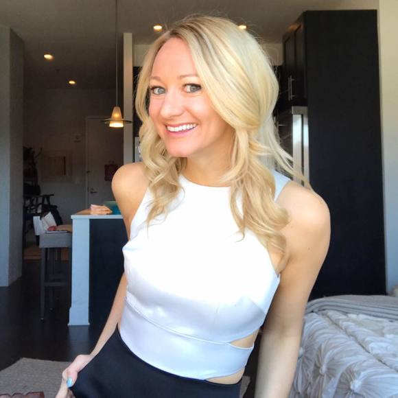 Meet your Posher, Jessica - Picture 1 of 1